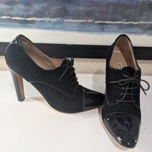 Manolo Blahnik Black Suede &  Patent Leather Lace-Up Heels